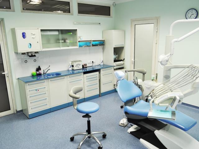 Delux Dental – Семейная стоматология Київ