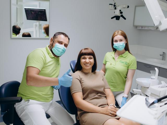 Dent Line вул.Межигірська, 34