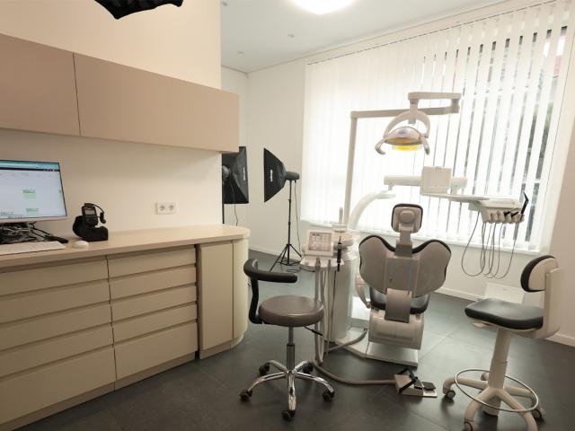 SM Dental Clinic