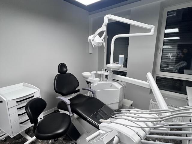 Стоматологічна клініка DAVYDCHENKO DENTAL