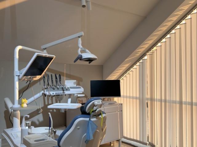Стоматологічна клініка DENTALIO