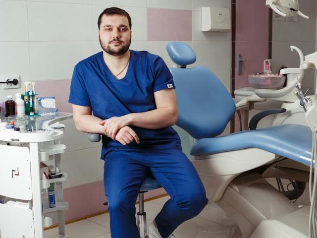Стоматологічна клініка «Династія»