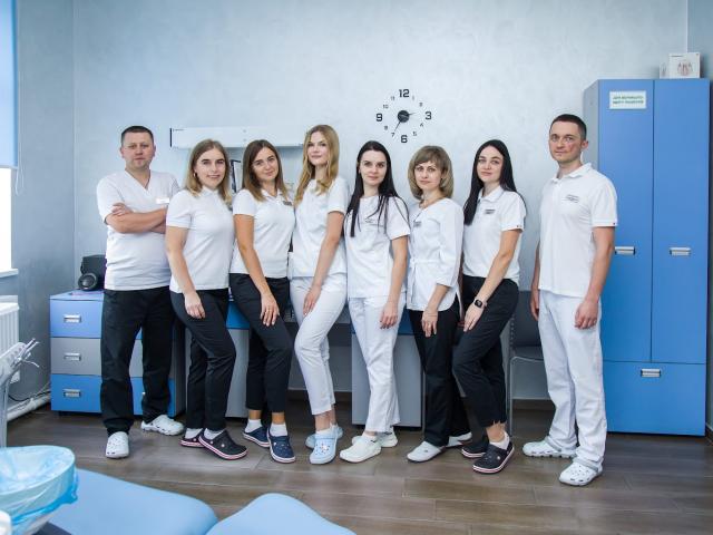 Стоматология "Яблуко"