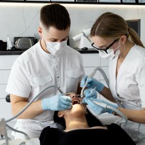 Bravo Dental стоматологія photo