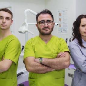 Dr. Shlewit Стоматологічна Клініка photo