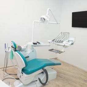 Стоматологія "Zolotoverkh clinic" photo