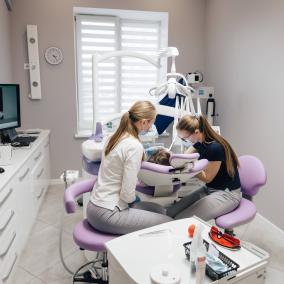 Стоматологія "Зуби" (ZUBY Dental studio) photo