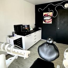 Стоматология Rocketsmile photo