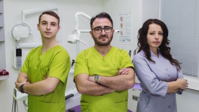 Dr. Shlewit Стоматологічна Клиника photo
