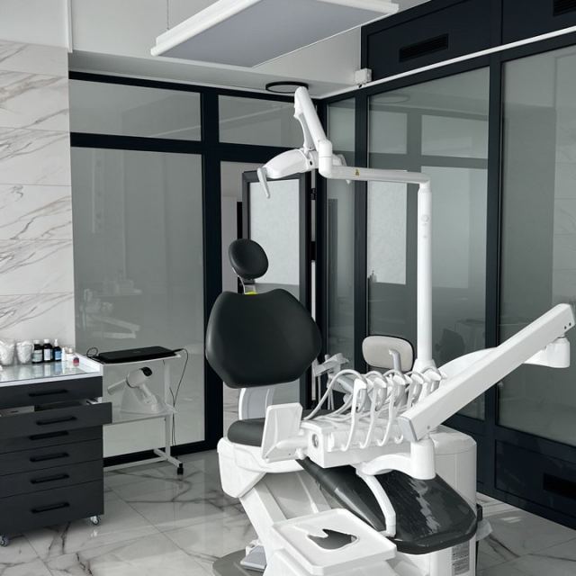 Стоматологическая клиника Dent Life photo