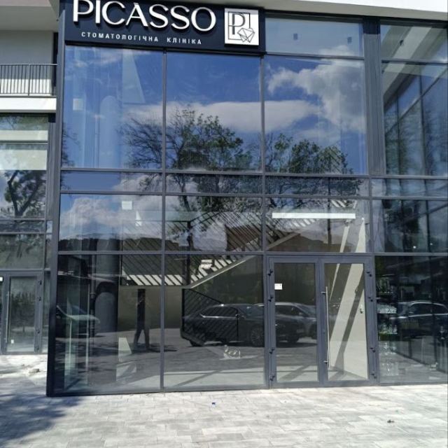 Стоматологічна клініка PICASSO photo