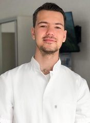 Незнамов Павло Романович photo