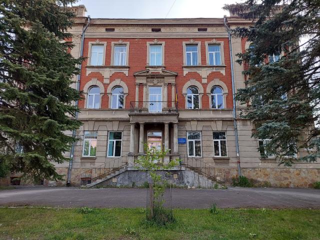 Комунальне некомерційне підприємство "Дрогобицька міська стоматологічна поліклиника" Дрогобицької міської ради