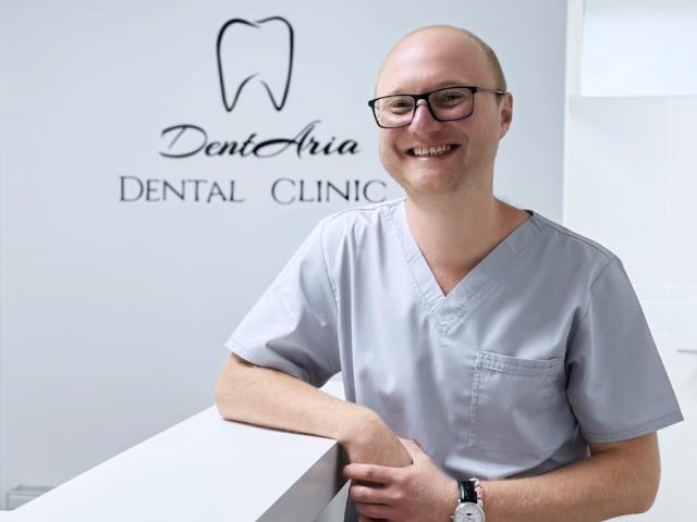 Стоматологічна клініка «DentAria»