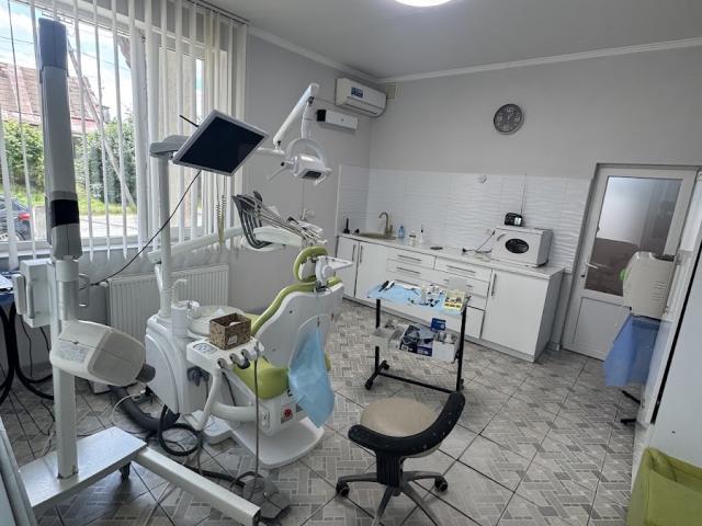 Стоматологічний кабінет Гаврилів. Havryliv Dental Studio