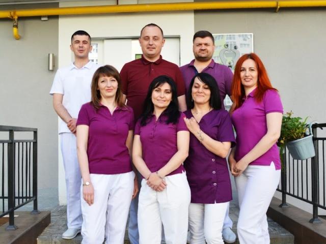 Стоматологія Family Dental