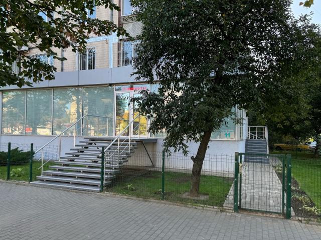 Стоматологія Лівадент