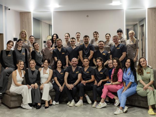 Стоматологія Тернопіль DS Dentistry (відділення А)