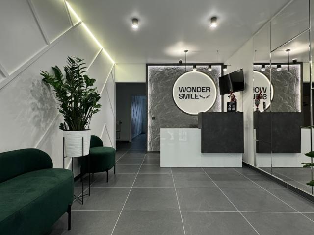 Стоматологія WonderSmile