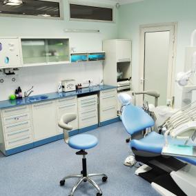 Delux Dental – Сімейна стоматологія Київ