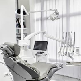 Dental Expert стоматологія Київ