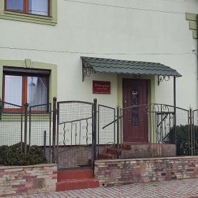 ДентАрт стоматологія лікар Жирик Роман