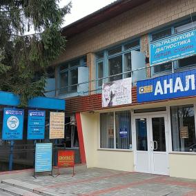 стоматолог