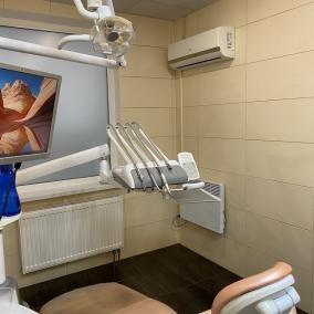 Стоматолог honest.dentists- лікування каналів, реставрація зубів, протезування, брекети, видалення