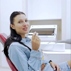 Стоматологія Пломба