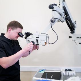 Стоматологія R-Clinic