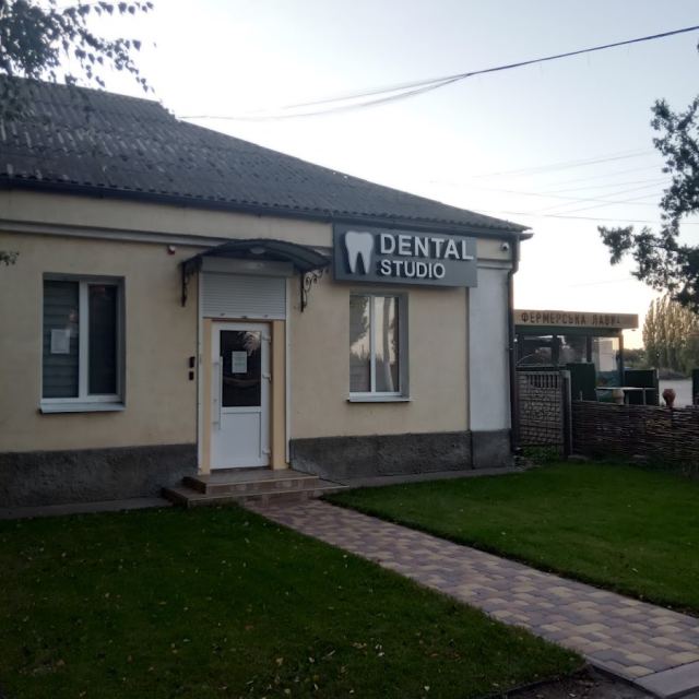Dental Studio
