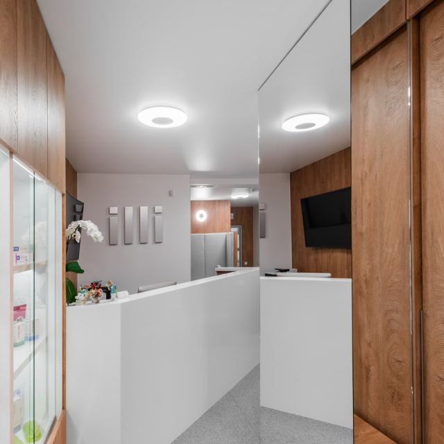 illi DENTAL