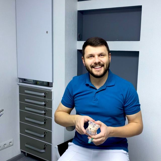 Maliuchenko Dental House Стоматологія