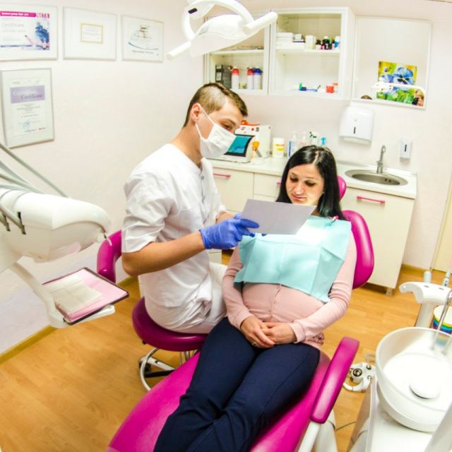 Stomatologiya Klinik im Tsentrum