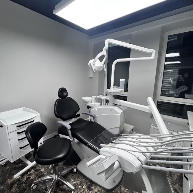 Стоматологічна клініка DAVYDCHENKO DENTAL