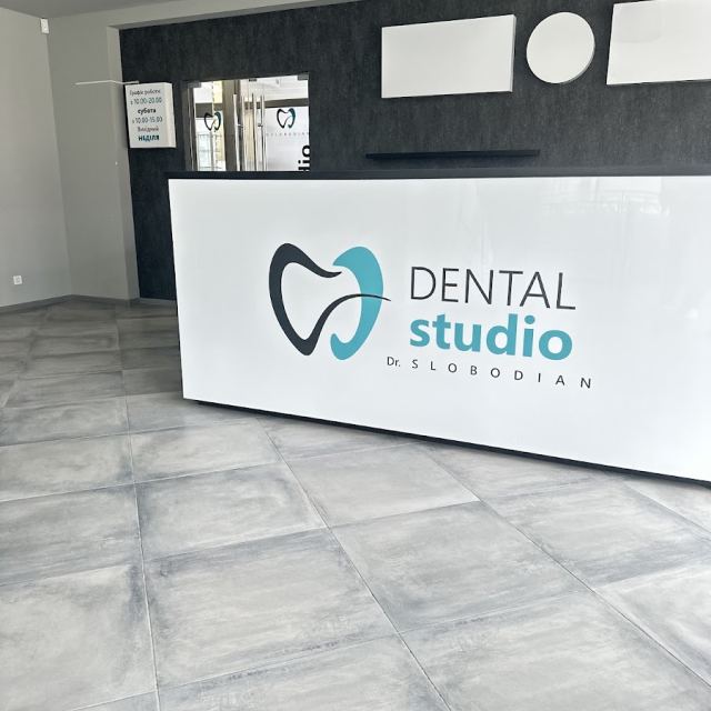 Стоматологічна клініка "Dental Studio Dr.SLOBODIAN"