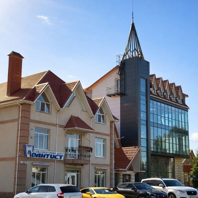 Стоматологічний Центр Дантист