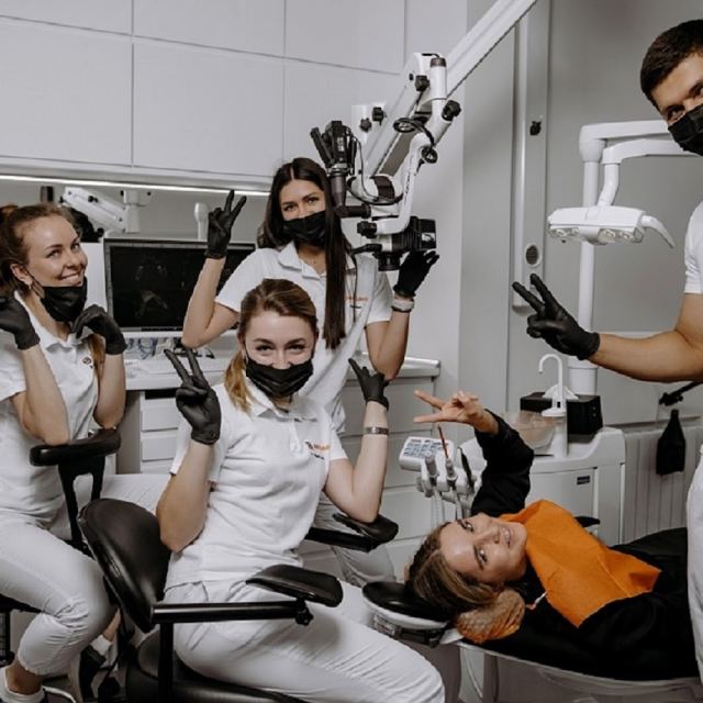 Стоматологія DM-CLINIC