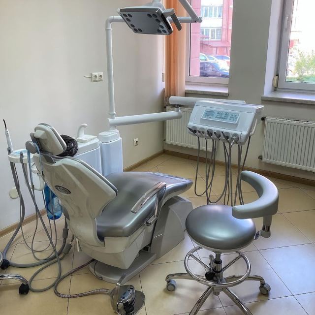 Стоматология Гармонія