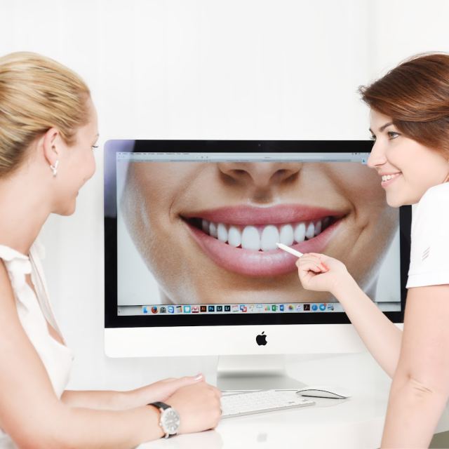 Стоматологія INNOVO Dental Clinic