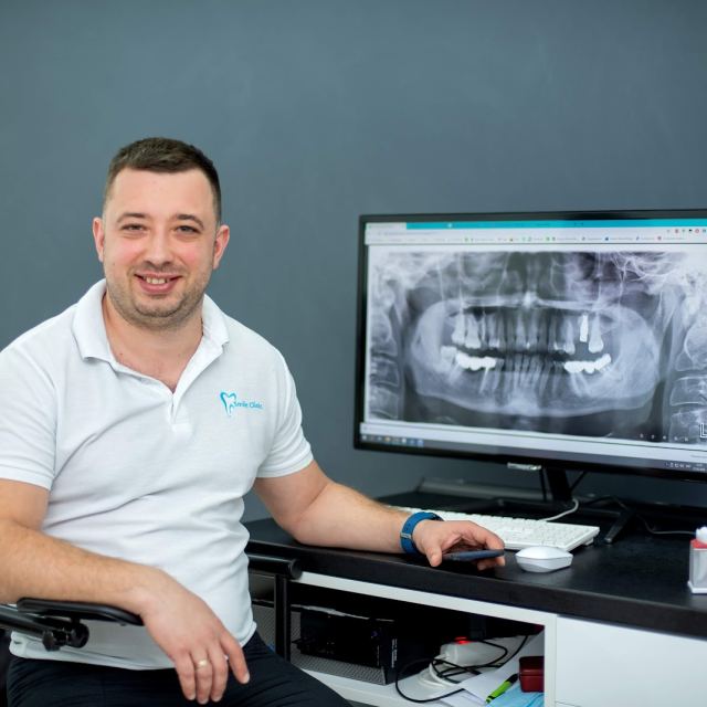 Стоматологія «Smile Clinic» Київ