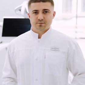 Фрунза Максим Анатолійович