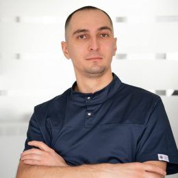 Максимов Дмитро