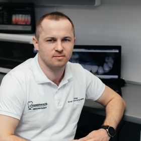Олег Гречковський