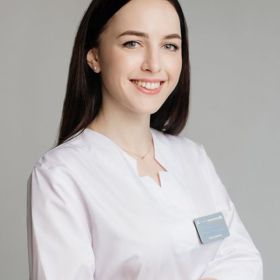 Олена Ковальова