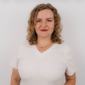 Пасічник Юлія Богданівна