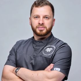 Шапаренко Ігор