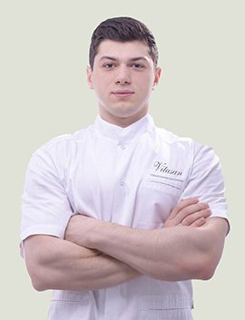 Адамидис Евгений