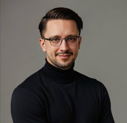 Денис Миронов