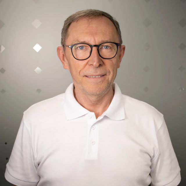 Жмаков Олександр Анатолійович